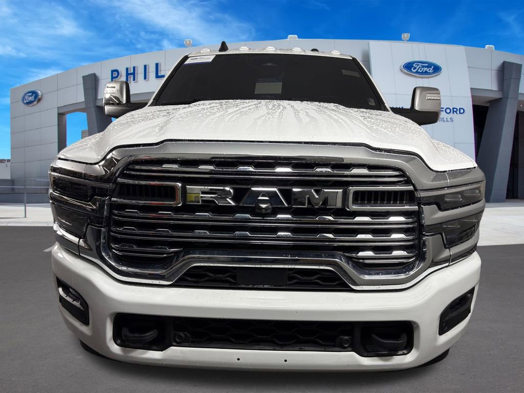 Used 2025 RAM 2500 Limited AWD/4WD image 8