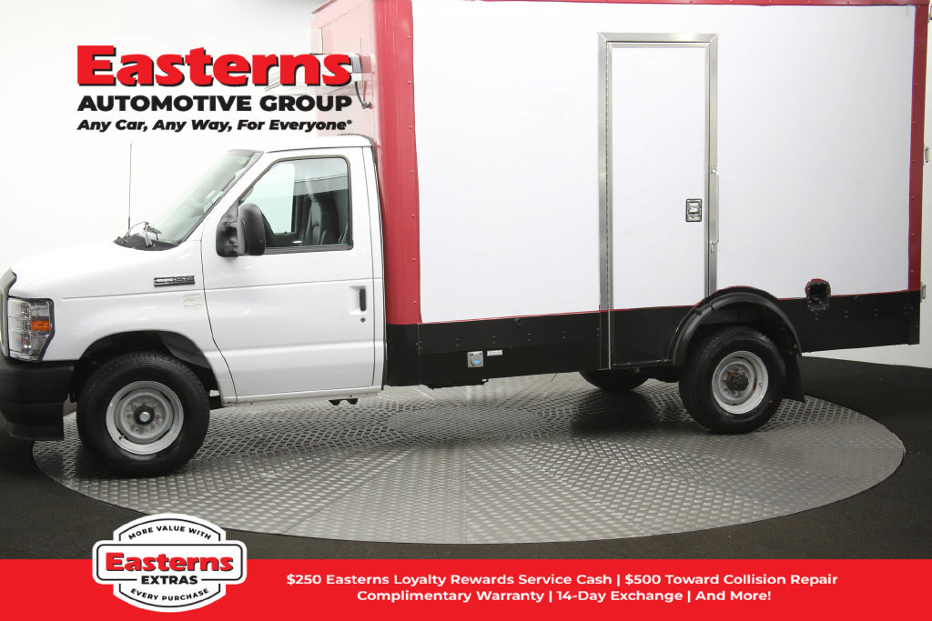 Used 2023 Ford E-350 and Econoline 350 Super Duty w/ Power Windows & Locks Group RWD image 58