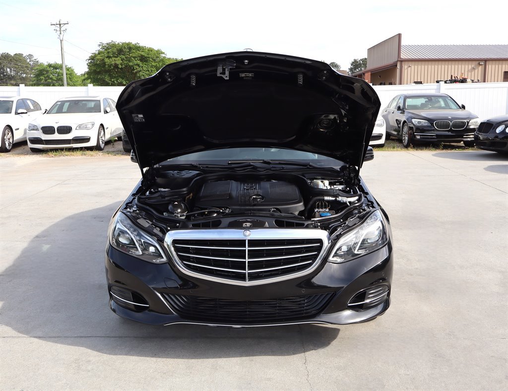 Used 2014 Mercedes-Benz E 250 BlueTEC Sedan image 43