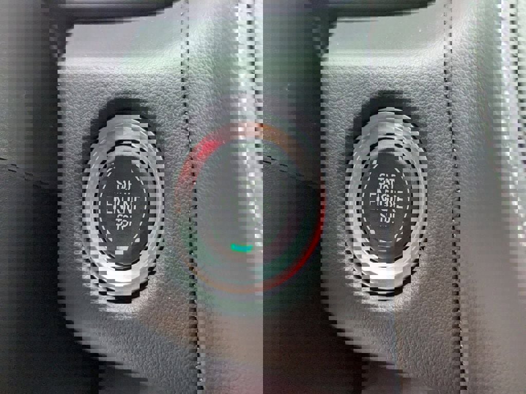 Used 2023 Chevrolet Tahoe LT w/ Luxury Package RWD image 32