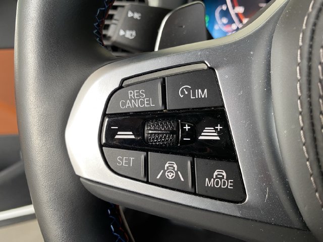 Used 2024 BMW M850i xDrive Convertible AWD/4WD image 27