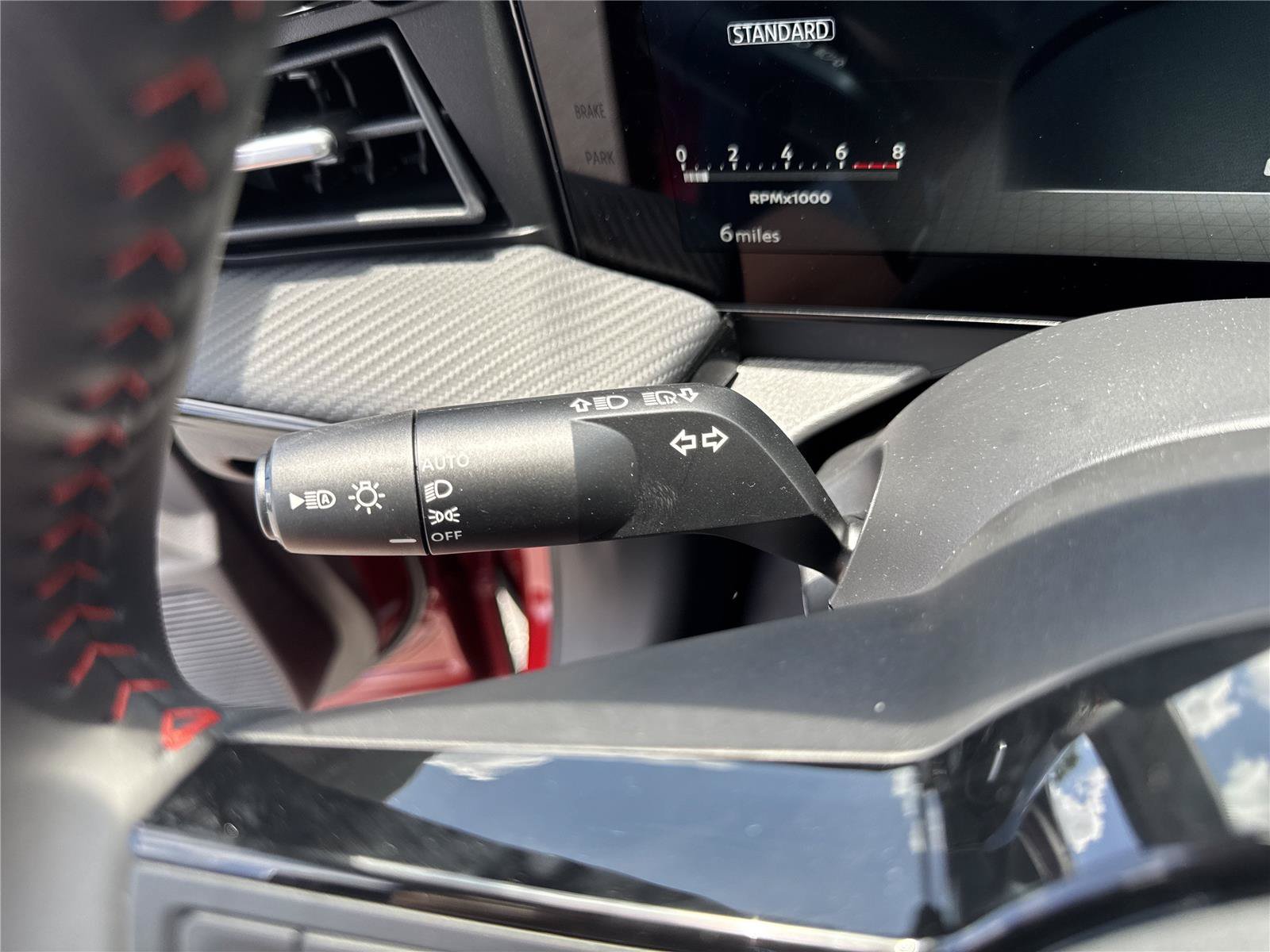 New 2026 Nissan Kicks SR AWD/4WD image 20