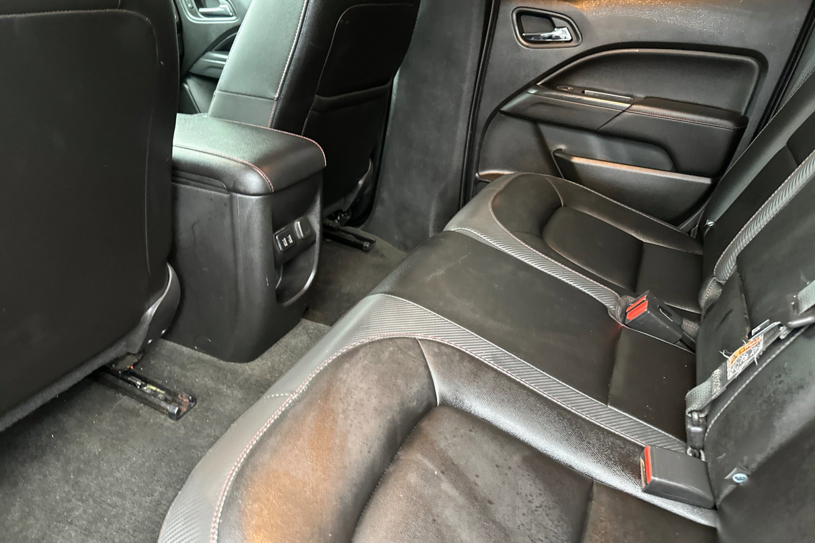 Used 2018 GMC Canyon All Terrain image 13