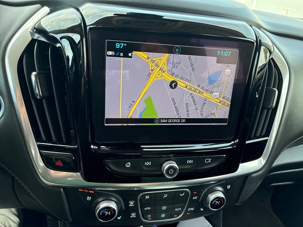 Used 2019 Chevrolet Traverse Premier w/ Driver Confidence II Package FWD image 18