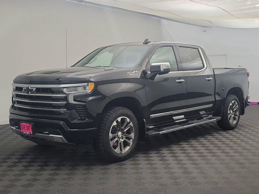 Used 2024 Chevrolet Silverado 1500 High Country w/ Technology Package image 1