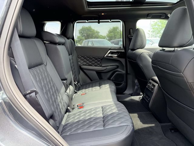New 2026 Nissan Rogue Platinum AWD/4WD image 11