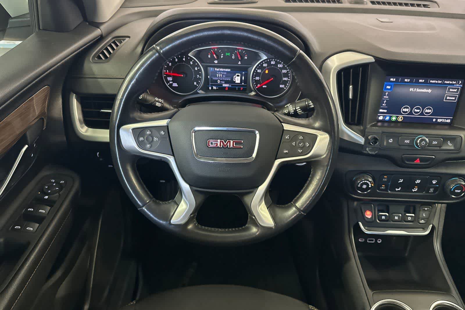 Used 2020 GMC Terrain SLE FWD image 16