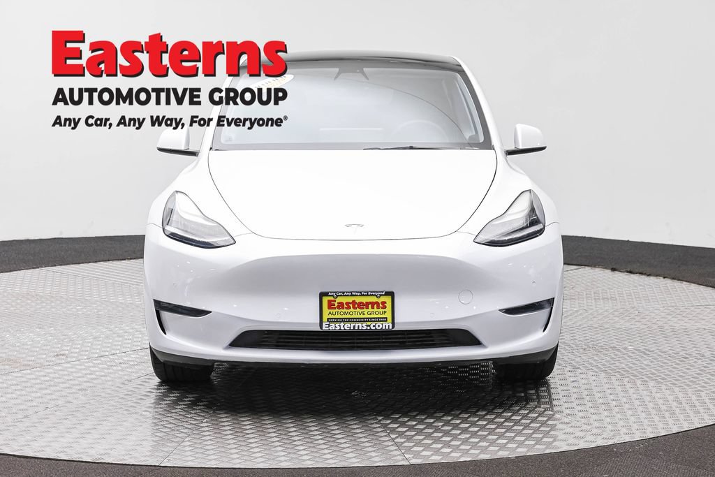 Used 2021 Tesla Model Y Long Range AWD/4WD image 2