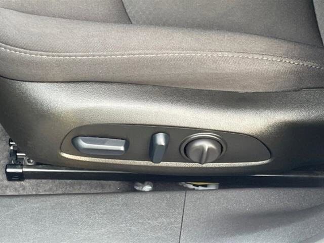 Used 2024 Chevrolet Malibu LT image 16