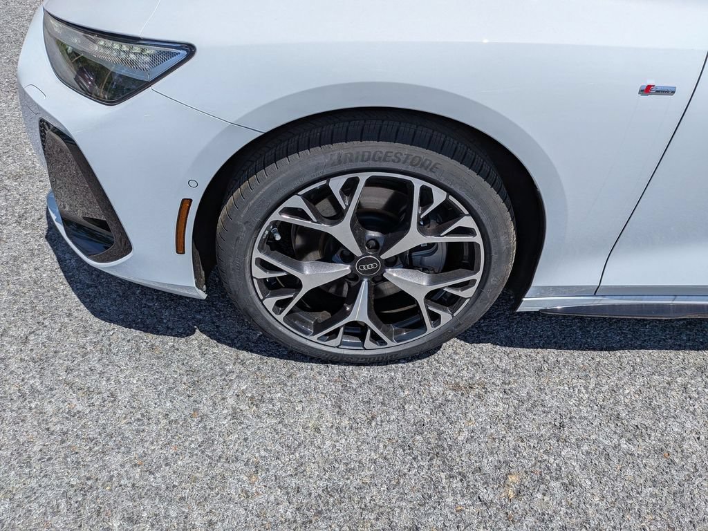 New 2026 Audi A6 Premium Plus AWD/4WD image 25
