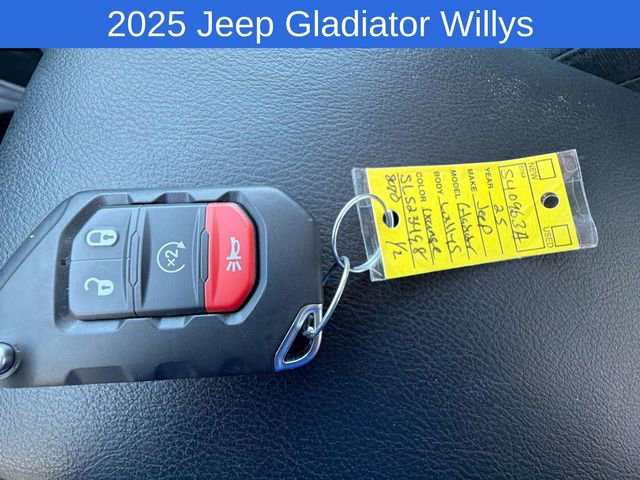 Used 2025 Jeep Gladiator Sport AWD/4WD image 22