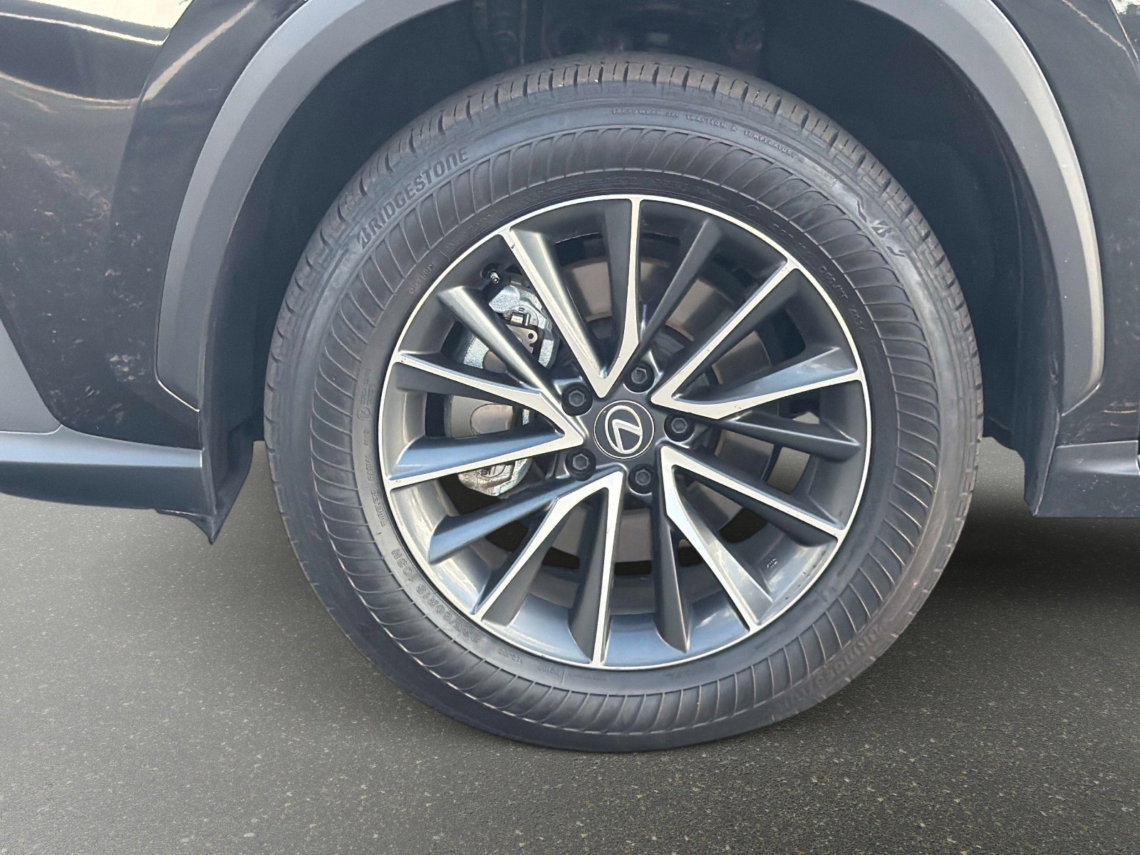 Used 2025 Lexus NX 250 FWD w/ Towing Package (2000 Lbs) image 10