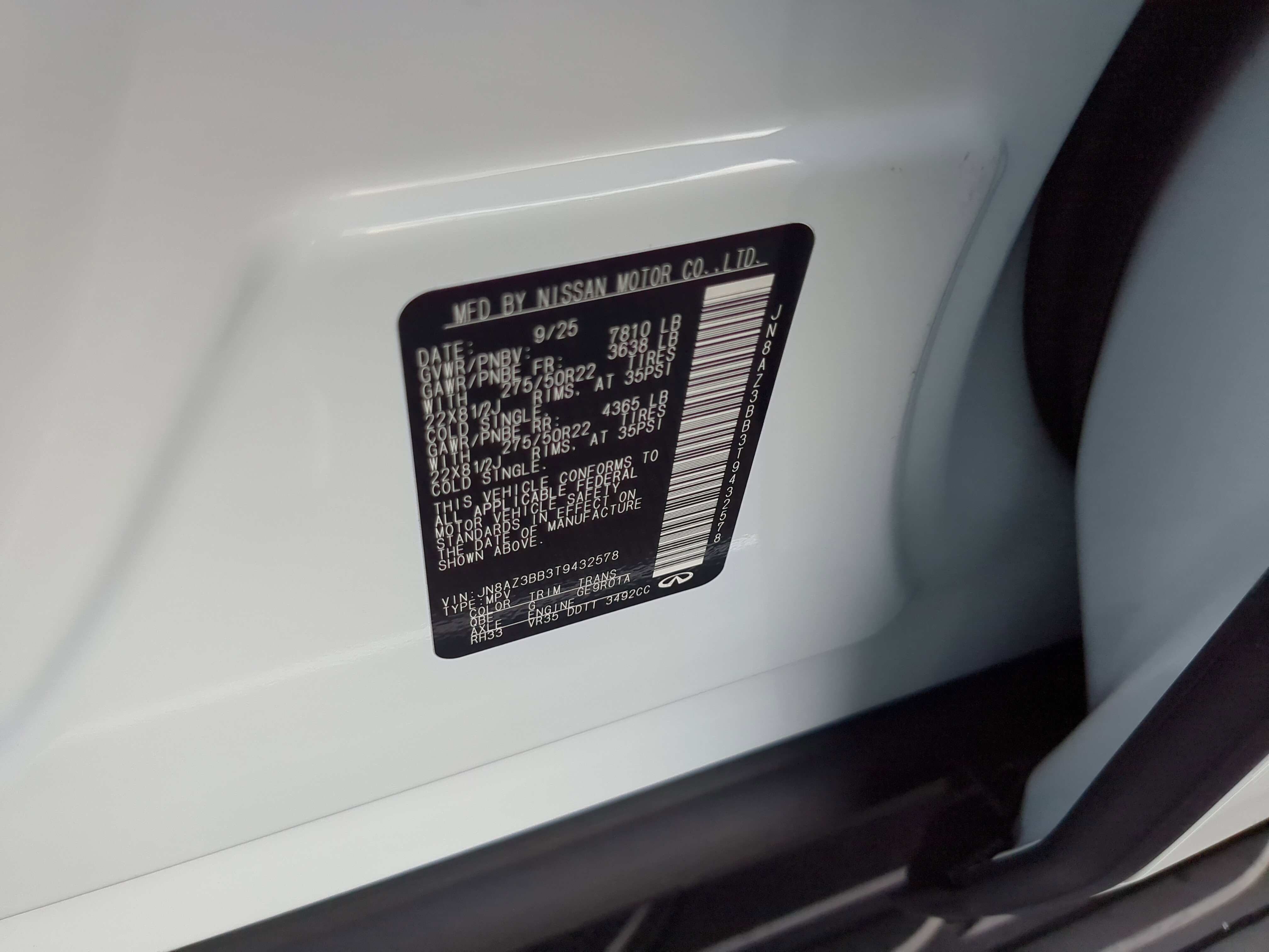 New 2026 INFINITI QX80 Luxe w/ Exterior Package image 33