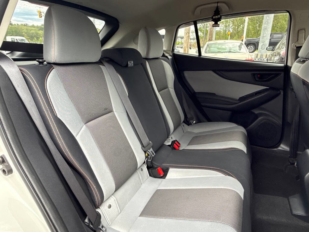 Used 2019 Subaru Crosstrek 2.0i Premium image 12