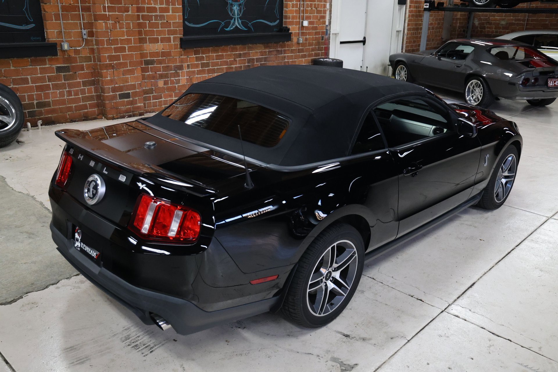 Used 2010 Ford Mustang Shelby GT500 image 37