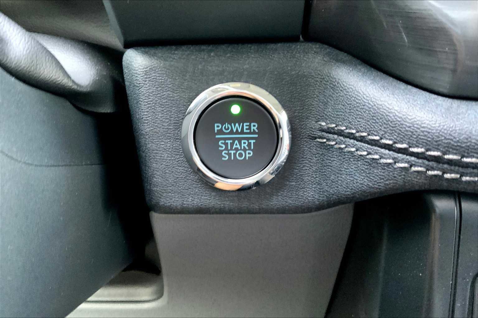 New 2025 Ford F150 Lightning Flash image 15