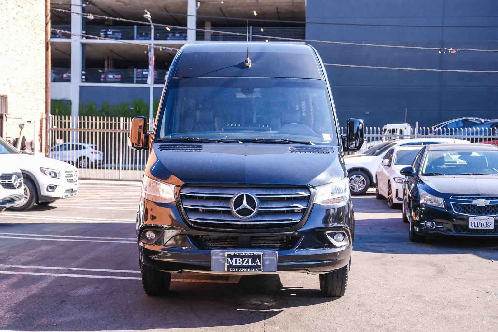 Used 2020 Mercedes-Benz Sprinter 3500 w/ Windows All Around Package image 3