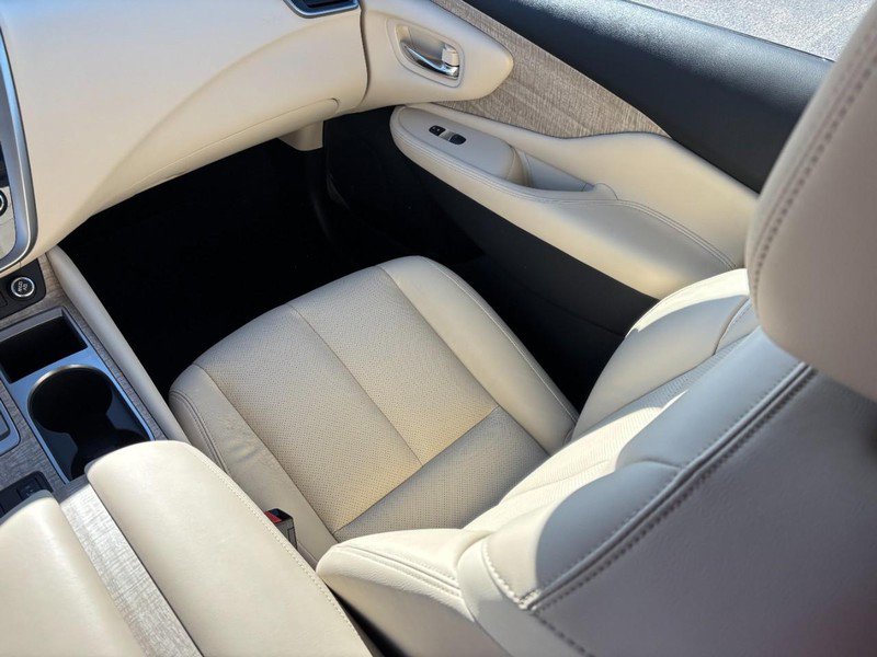 Used 2024 Nissan Murano SL image 14