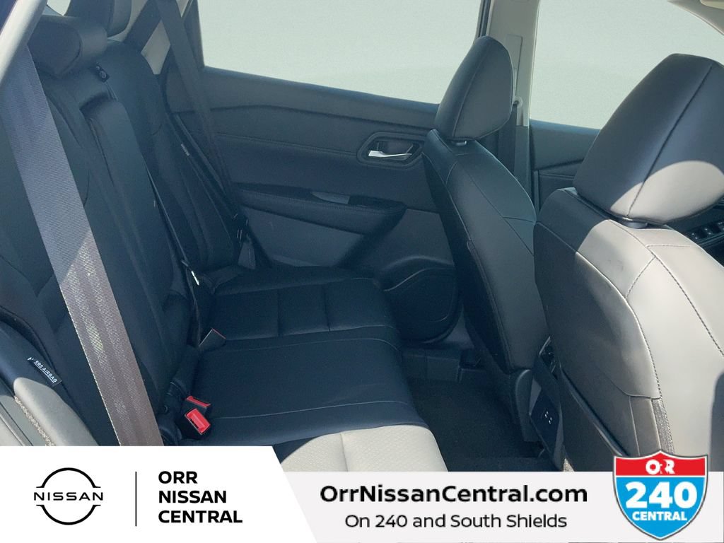 New 2026 Nissan Rogue Dark Armor AWD/4WD image 12