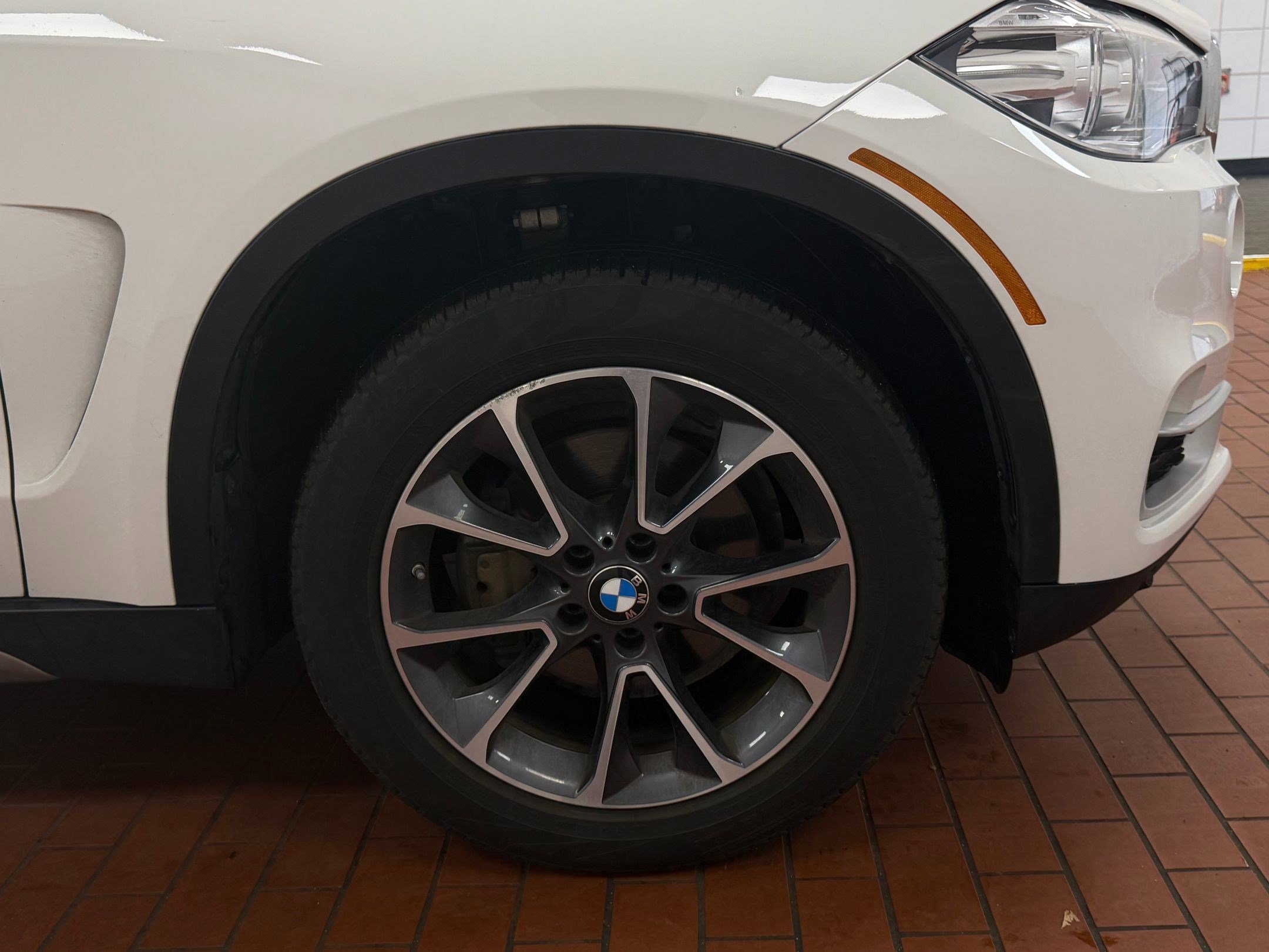 Used 2018 BMW X5 xDrive35i image 10