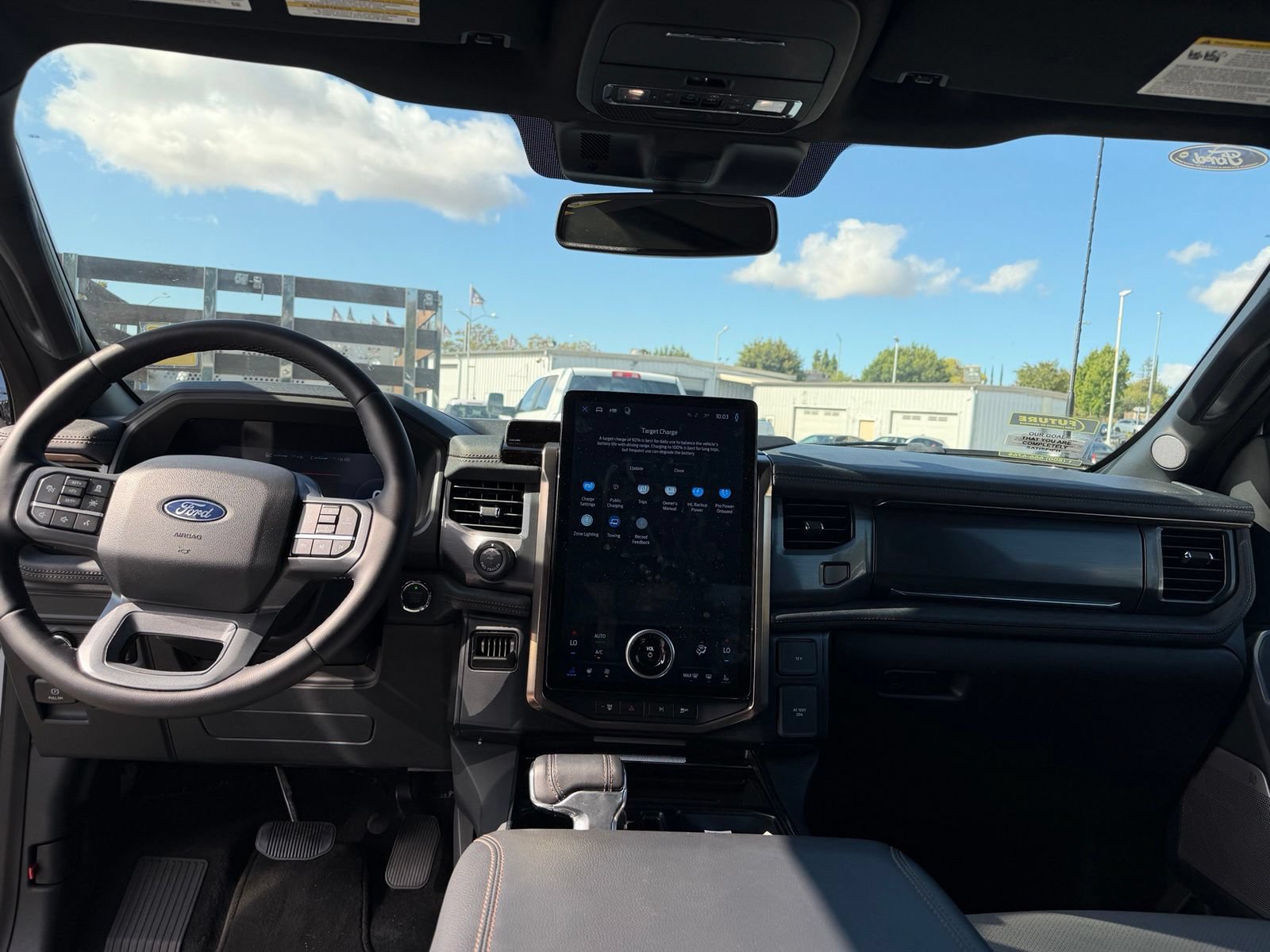 Used 2025 Ford F150 Lightning Lariat AWD/4WD image 11