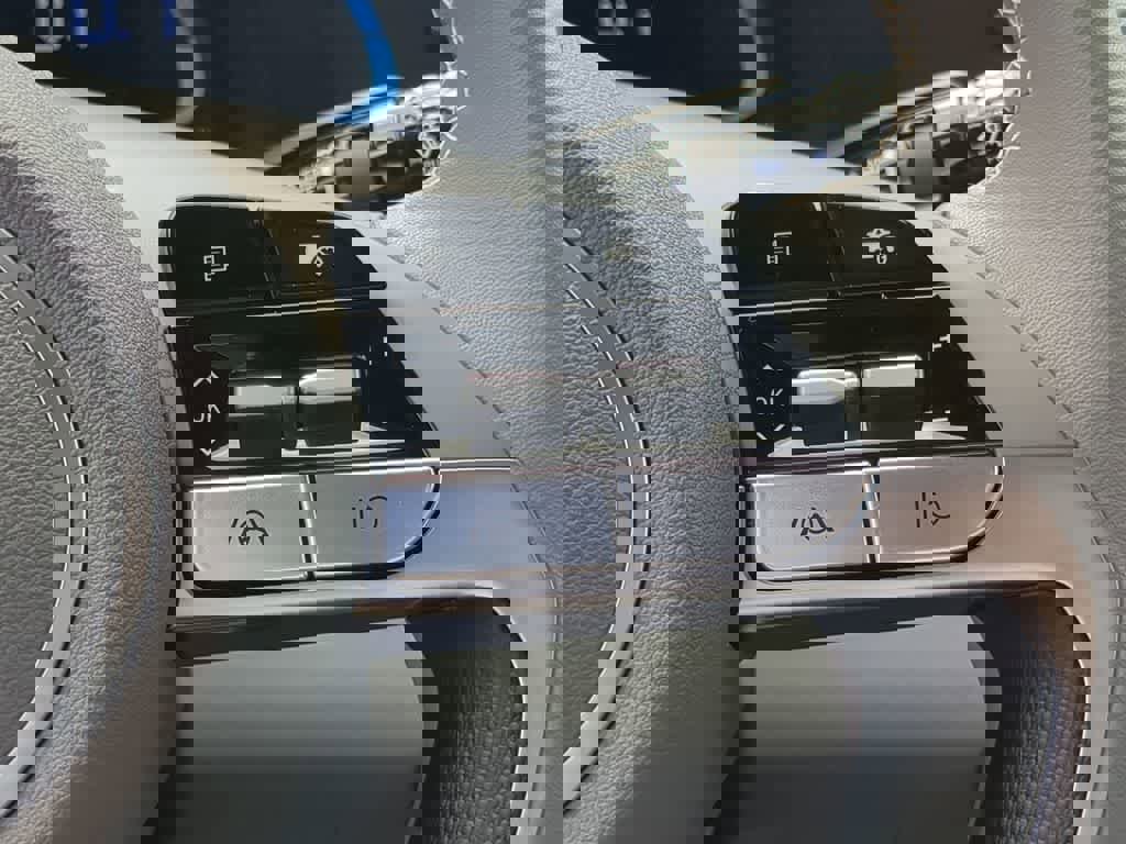 New 2026 Hyundai Elantra Sport image 25