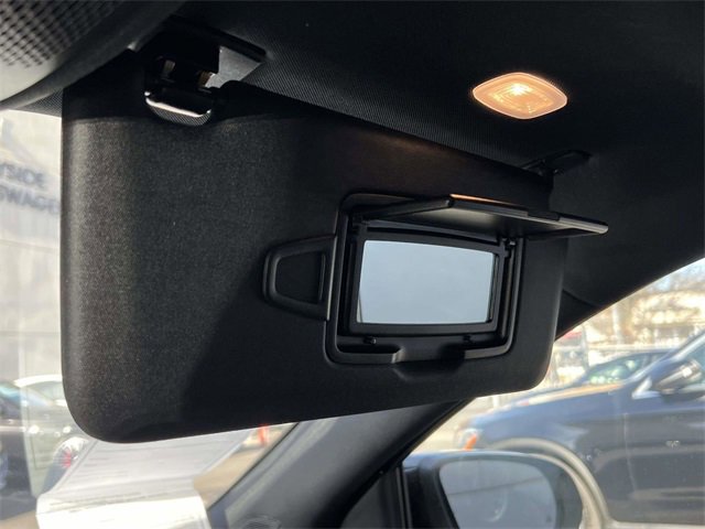 Used 2025 Mercedes-Benz GLA 250 4MATIC image 31