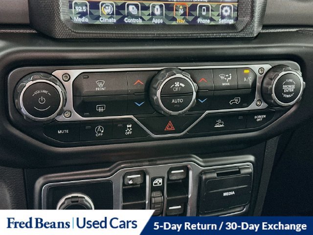 Used 2023 Jeep Gladiator Sport AWD/4WD image 23