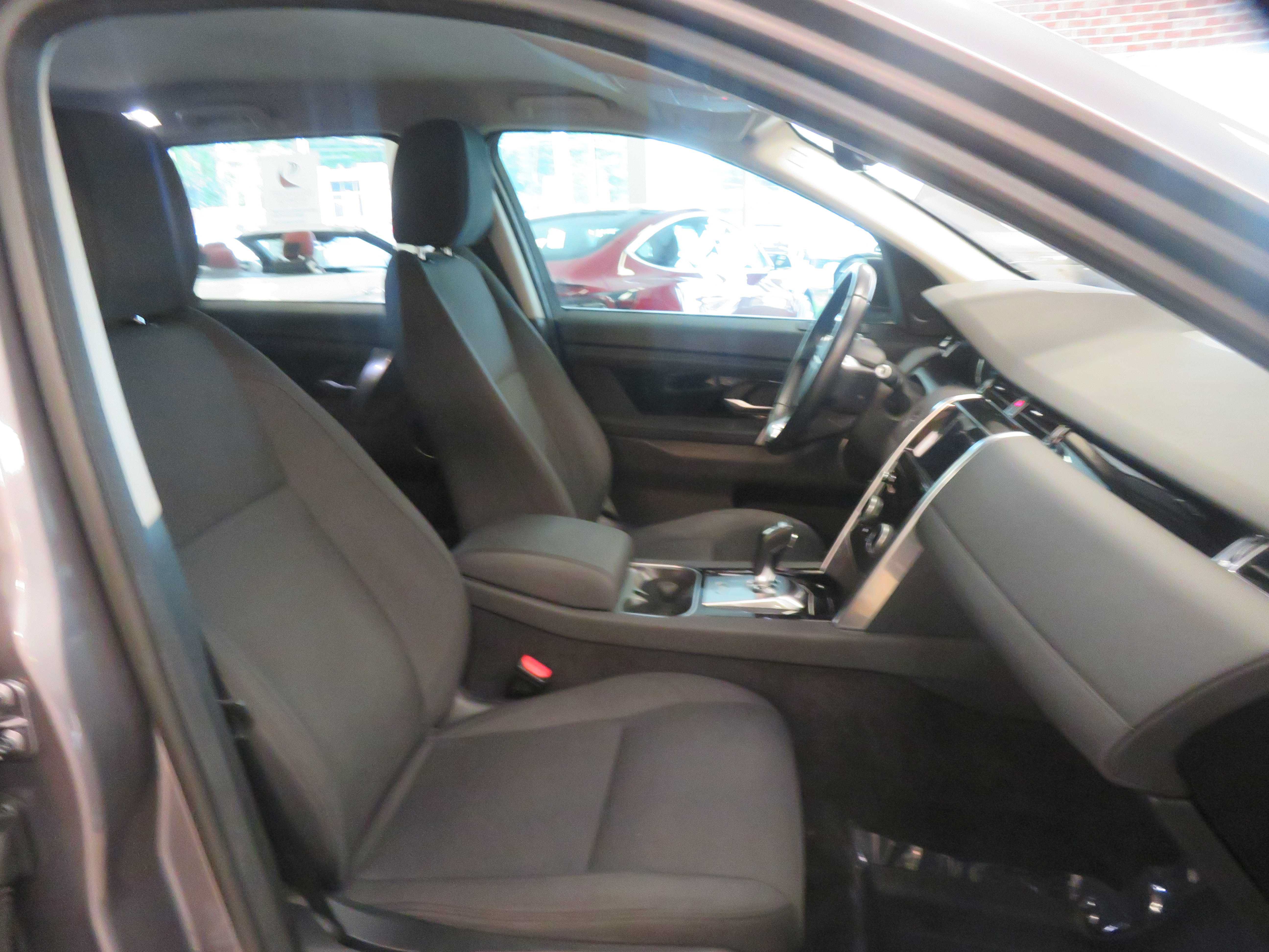 Used 2020 Land Rover Discovery Sport AWD/4WD image 25