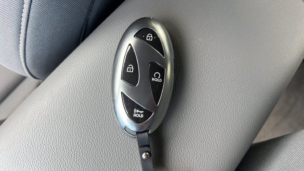 Used 2024 Hyundai Elantra SEL FWD image 23