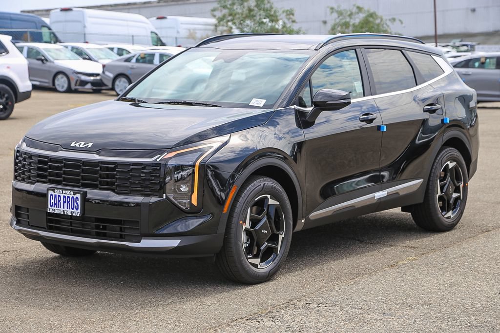 Certified 2026 Kia Sportage EX w/ EX Panoramic Sunroof Package AWD/4WD image 3