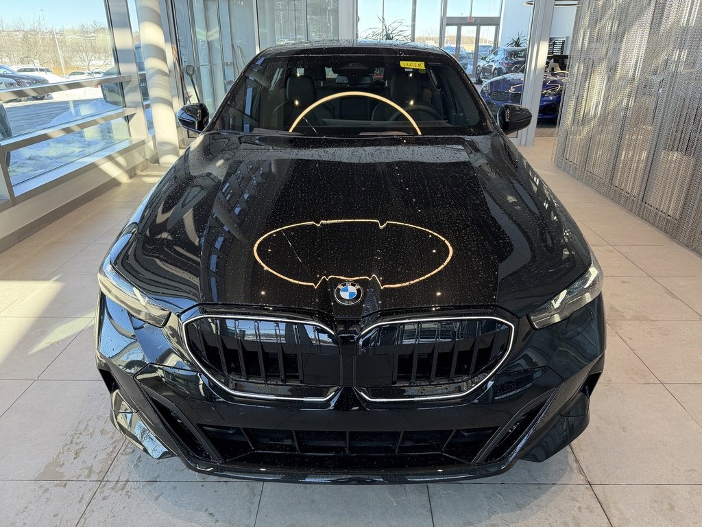 New 2026 BMW 530i xDrive w/ M Sport Package image 2