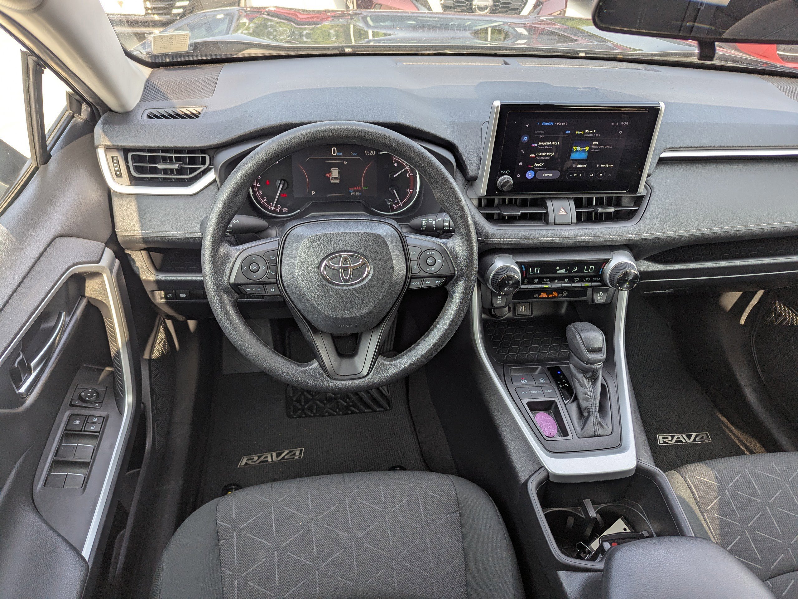 Certified 2024 Toyota RAV4 XLE w/ Convenience Package image 15