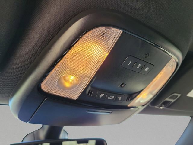 Used 2025 Dodge Durango GT AWD/4WD image 31