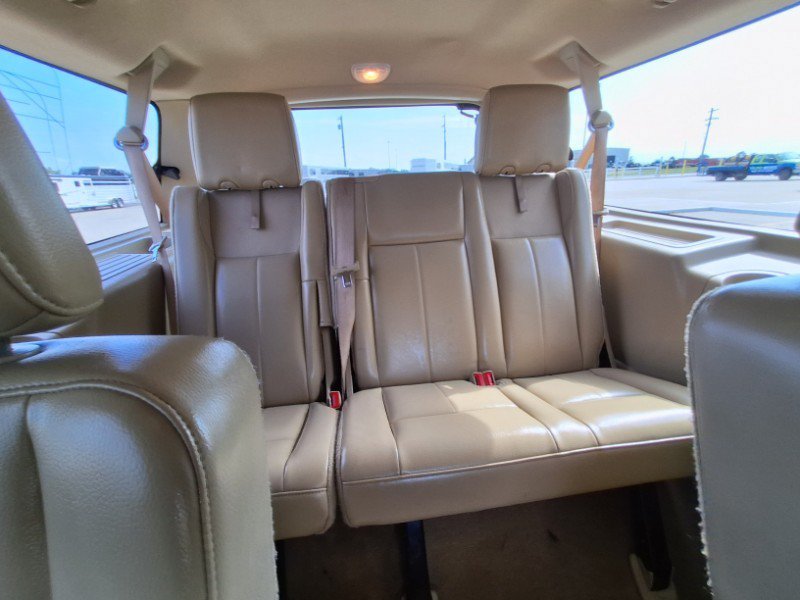 Used 2011 Ford Expedition EL XLT w/ 203A Rapid Spec Order Code AWD/4WD image 17