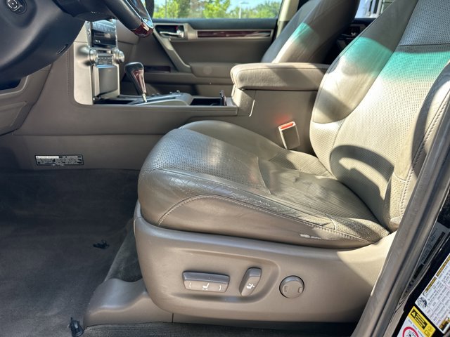 Used 2011 Lexus GX 460 Premium AWD/4WD image 10