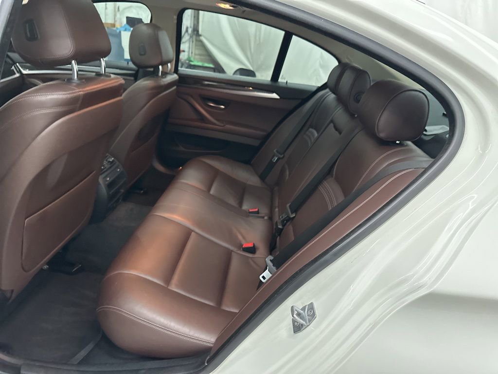Used 2014 BMW 535d xDrive AWD/4WD image 19