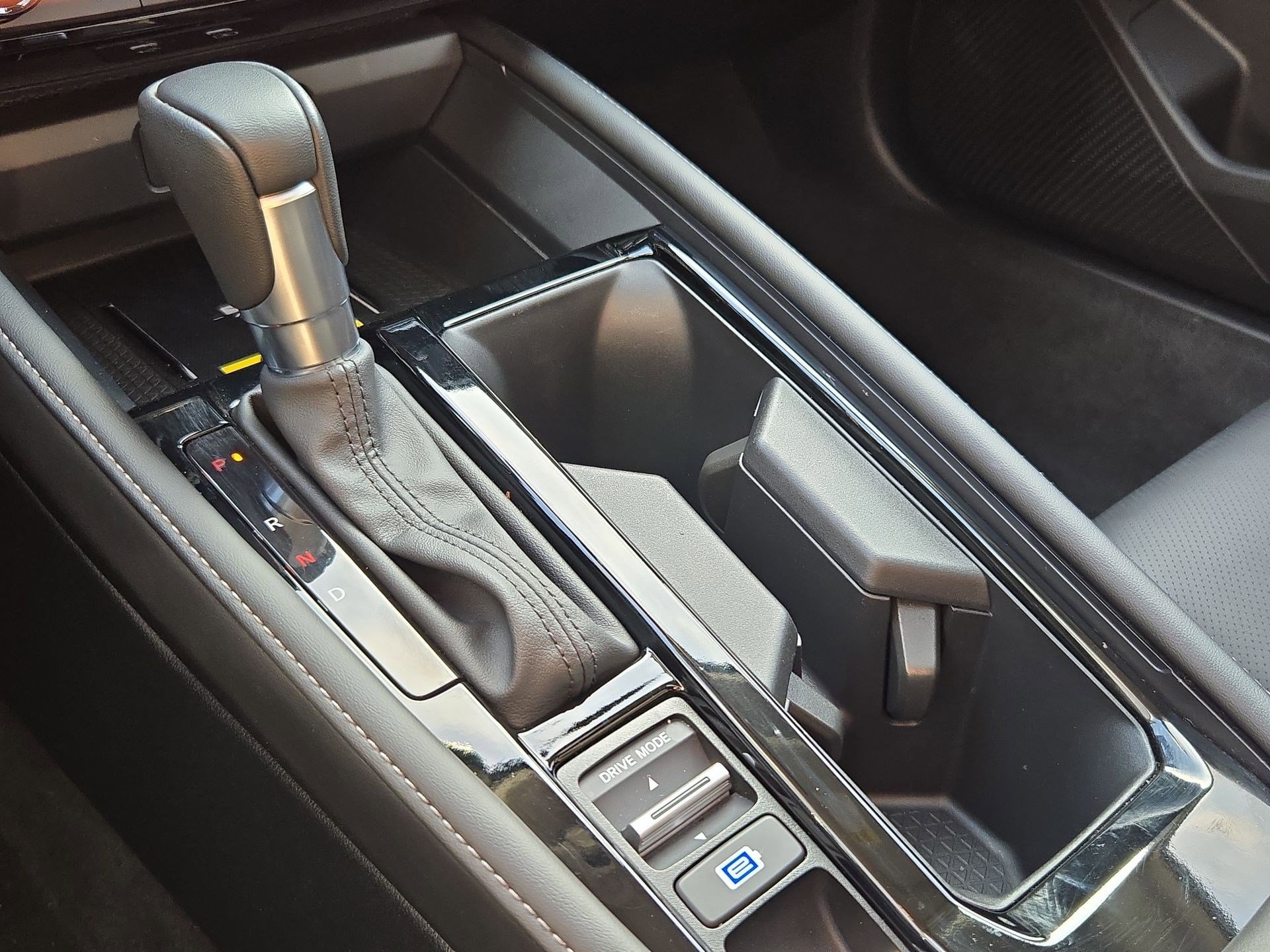 Used 2025 Honda Accord Touring image 27