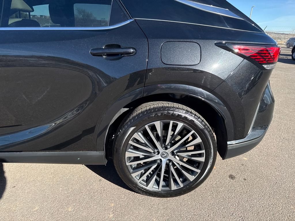 Used 2024 Lexus RX 350 w/ Technology Package AWD/4WD image 32