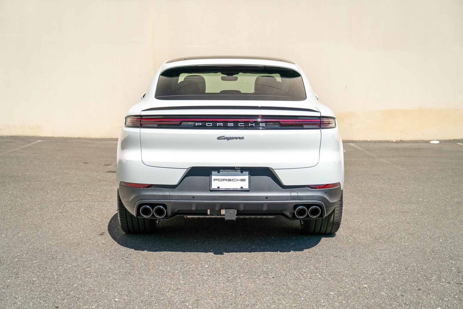 Certified 2025 Porsche Cayenne E-Hybrid Coupe AWD/4WD image 7