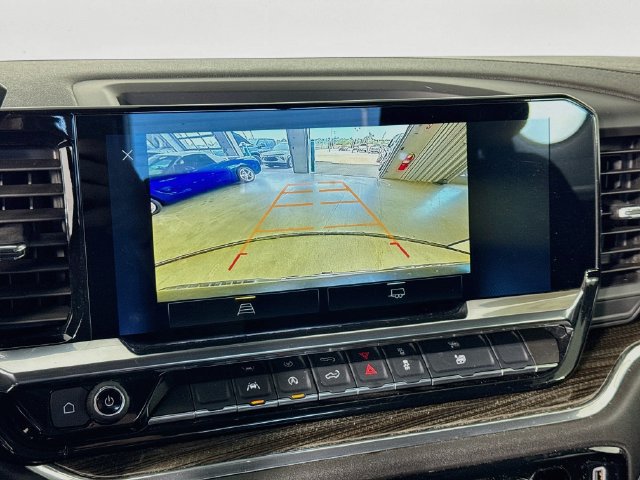 Used 2025 Chevrolet Silverado 1500 LT AWD/4WD image 16