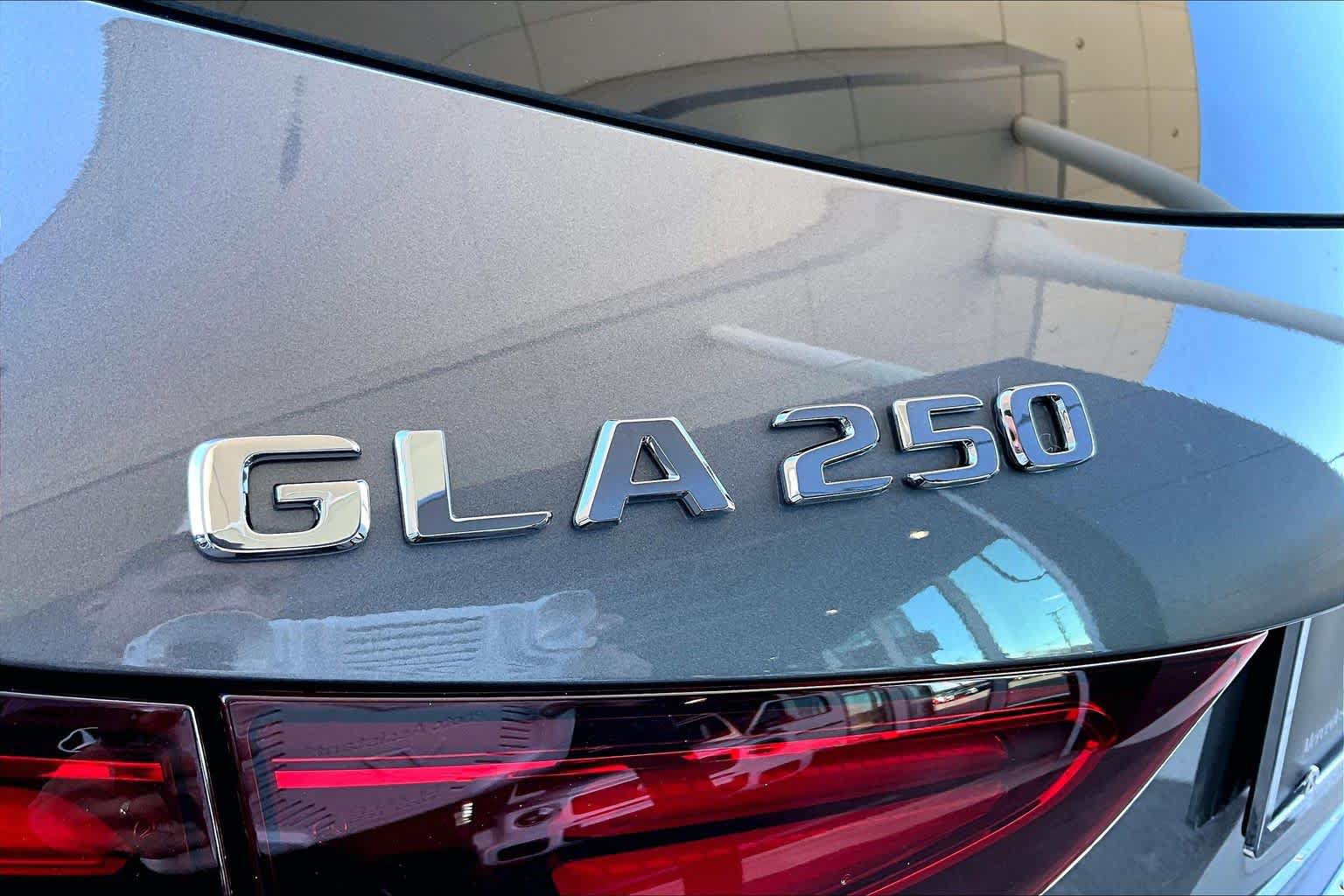 Certified 2026 Mercedes-Benz GLA 250 image 15