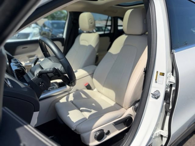Used 2022 Mercedes-Benz GLA 250 4MATIC image 16