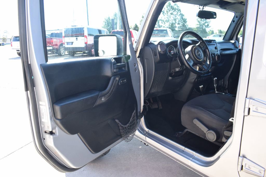 Used 2016 Jeep Wrangler Unlimited Sport w/ Quick Order Package 24S image 9