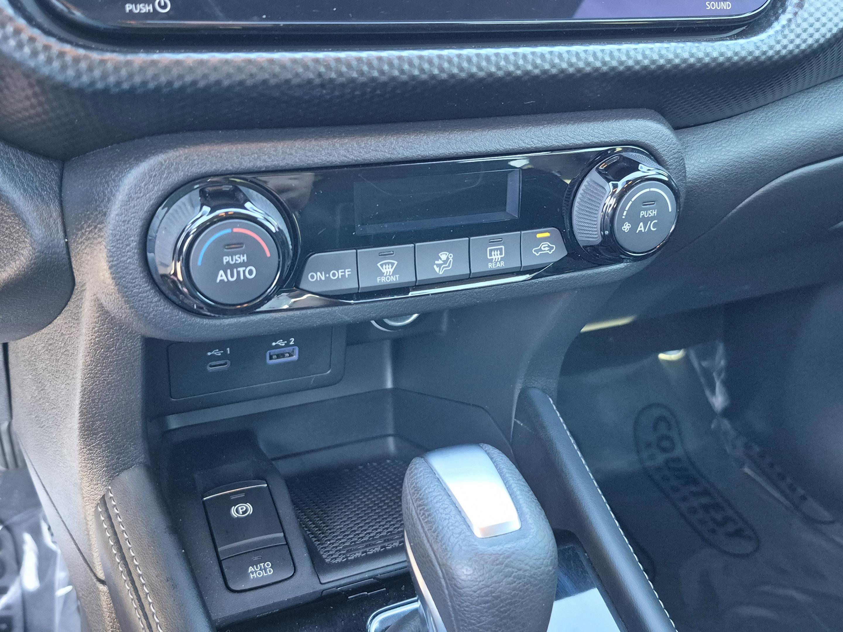 Certified 2022 Nissan Kicks SV FWD image 26