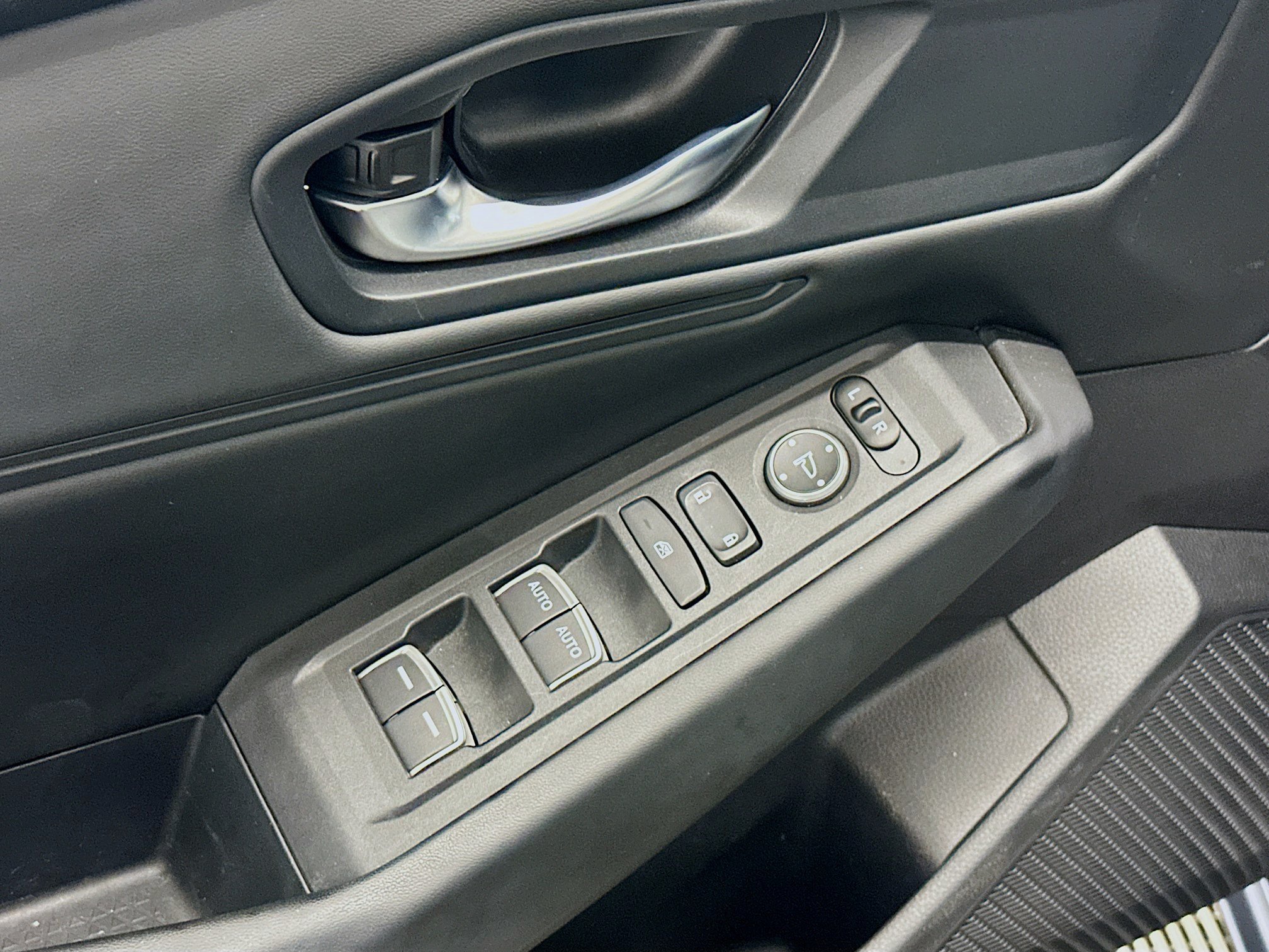 Used 2023 Honda Accord EX image 15