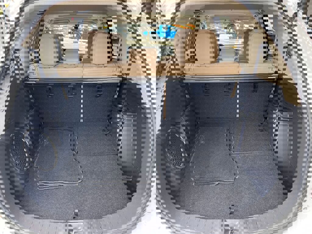 Used 2014 Mitsubishi Outlander GT image 26