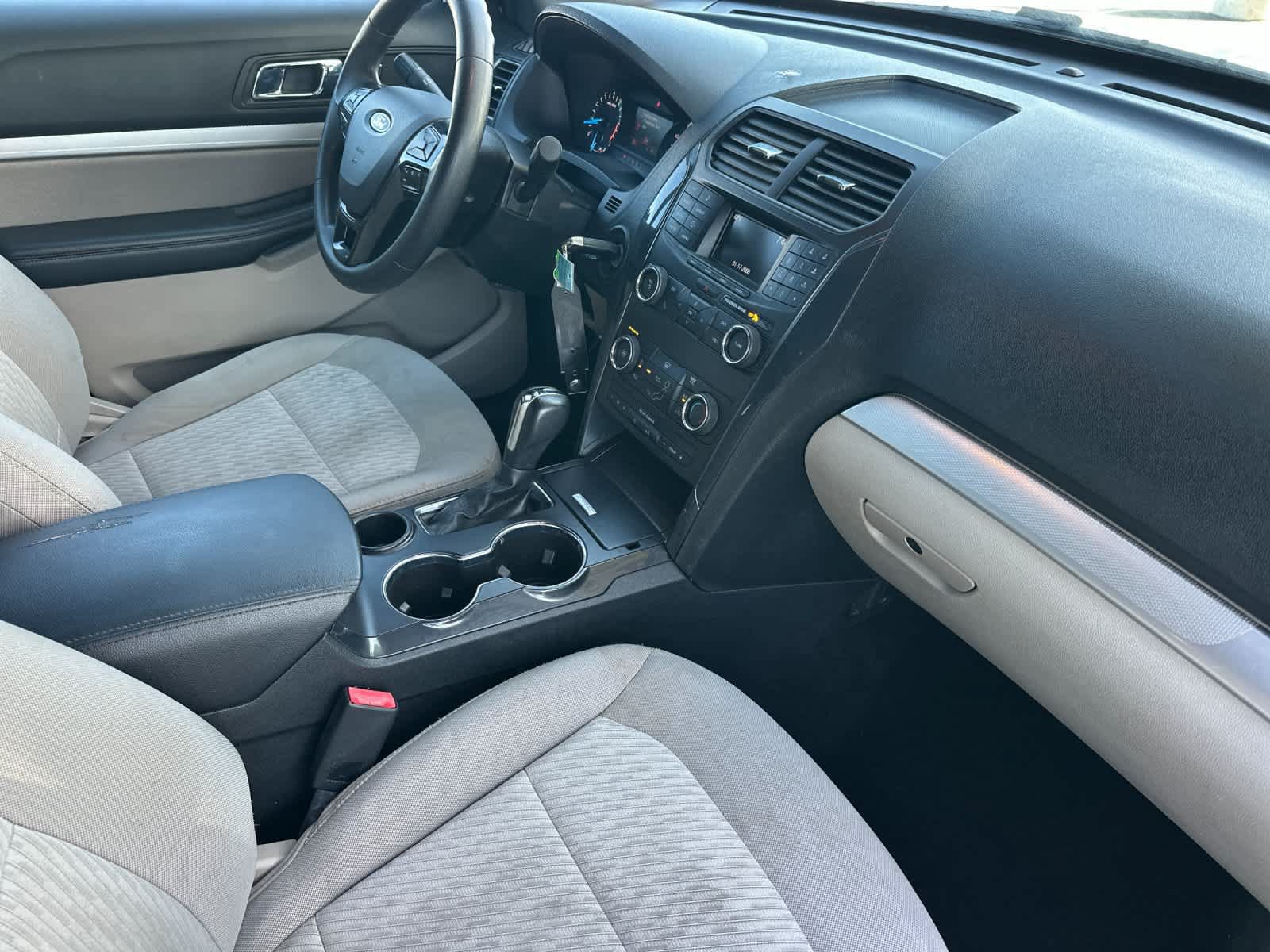 Used 2018 Ford Explorer FWD image 18