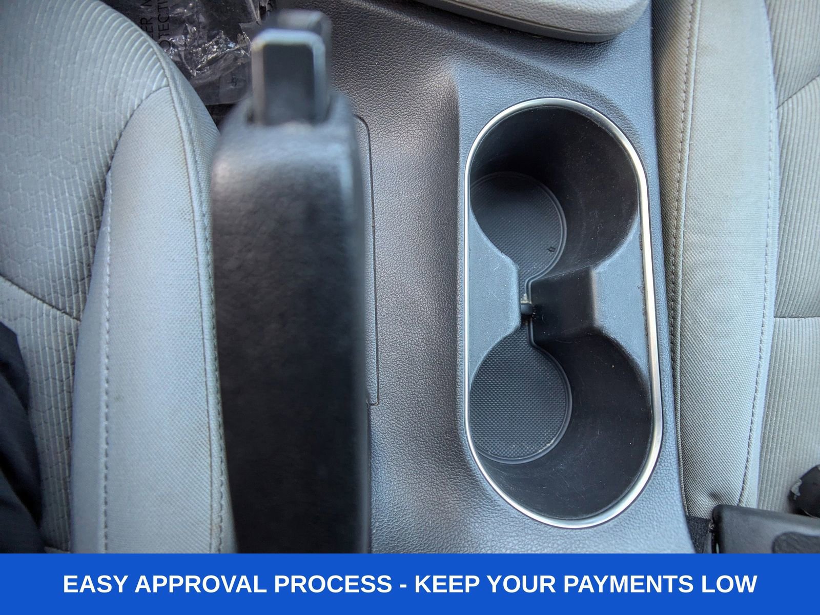 Used 2017 Hyundai Elantra SE image 30