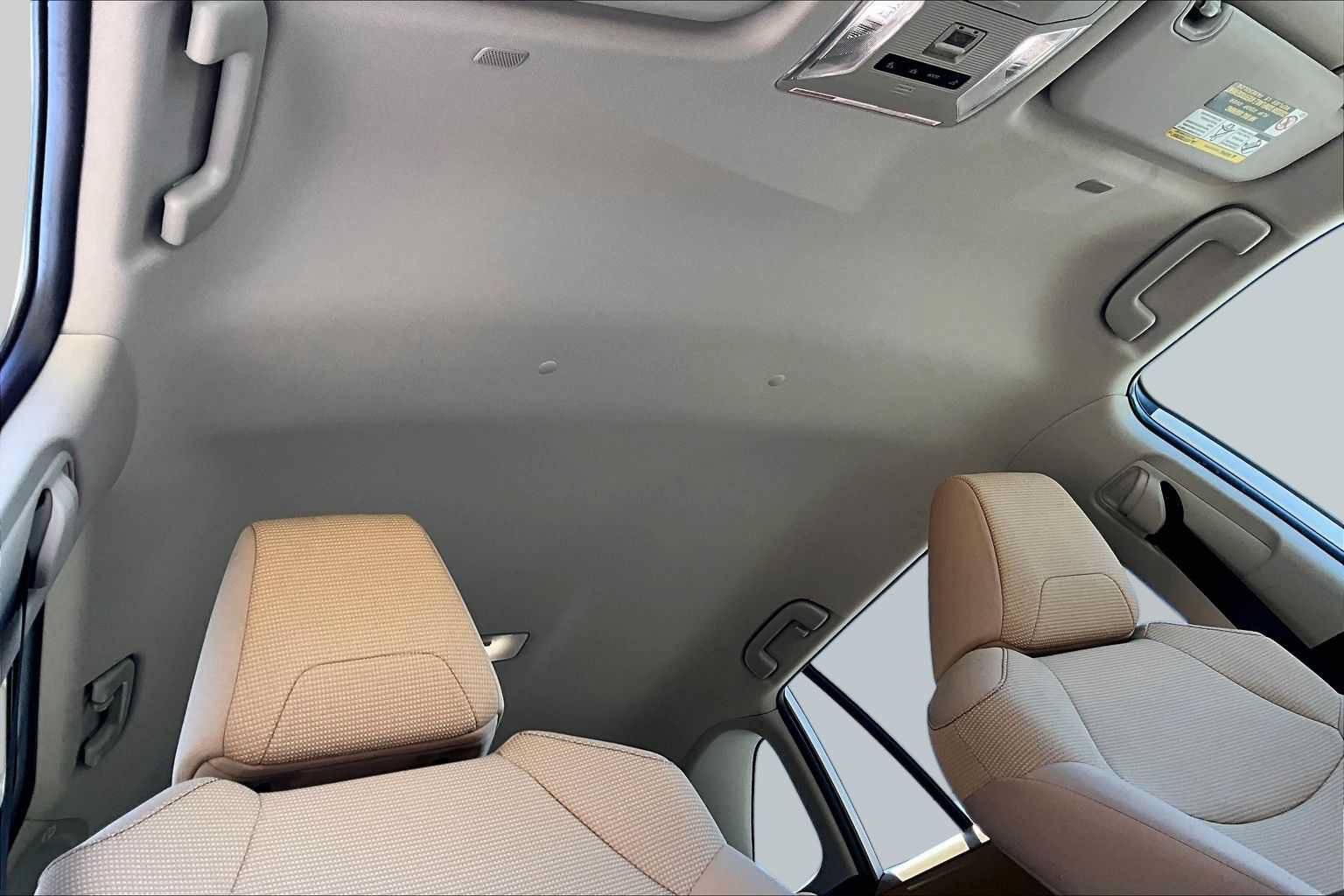 Certified 2023 Toyota RAV4 LE AWD/4WD image 26